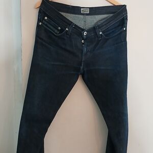 Naked and Famous men's 19oz Elephant Selvedge, Size 33. Weird guy fit.